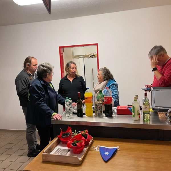 20251107_1800 Christa